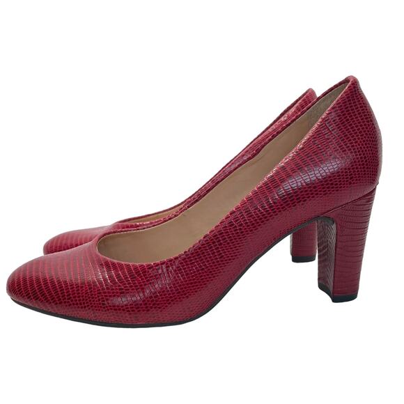 Nurture Maren Red Leather Lizard Heels (8M) - Picture 4 of 11